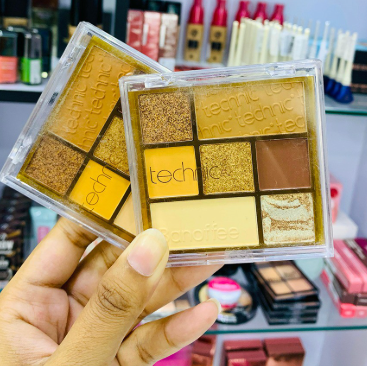 Technic Banoffee Pressed Pigment Palette